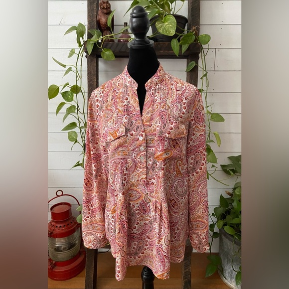 Preswick & Moore: Pink Paisley Pleated Boho Blouse with Front Pockets - Picture 16 of 16